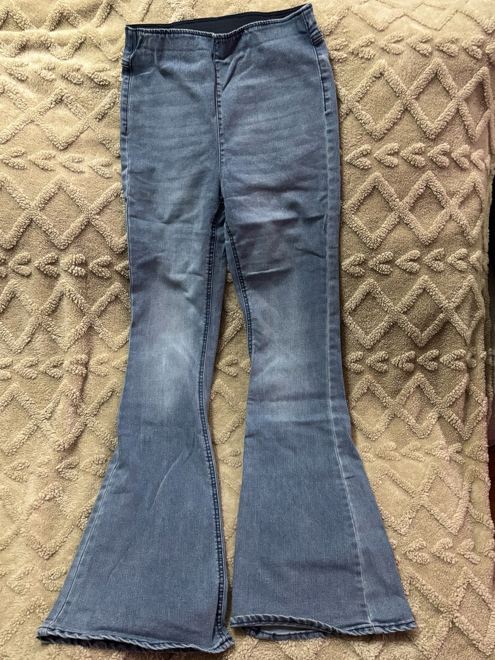 No Boundaries Blue Flare Jeans — Vintage Wash Wide Leg